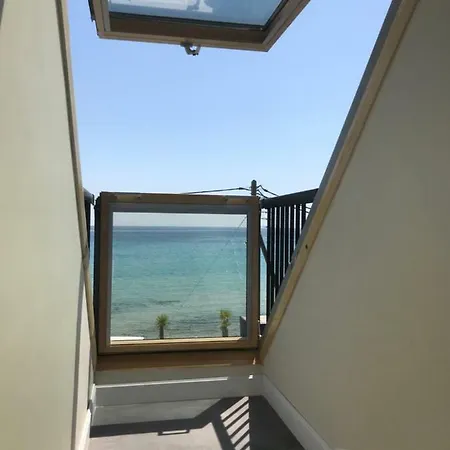 Barocco Wave Aparthotel 3*