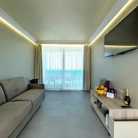 Barocco Wave Aparthotel