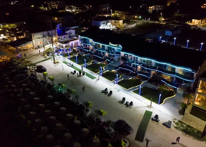 Barocco Wave 아파트호텔 스칼라 포타미아스